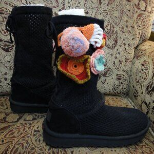 Ugg Australia Crochet Classic Boots sz 7 Black 1095270